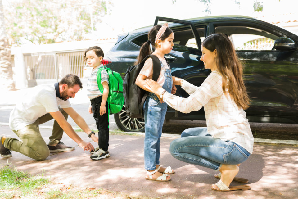 kids getting ready for school